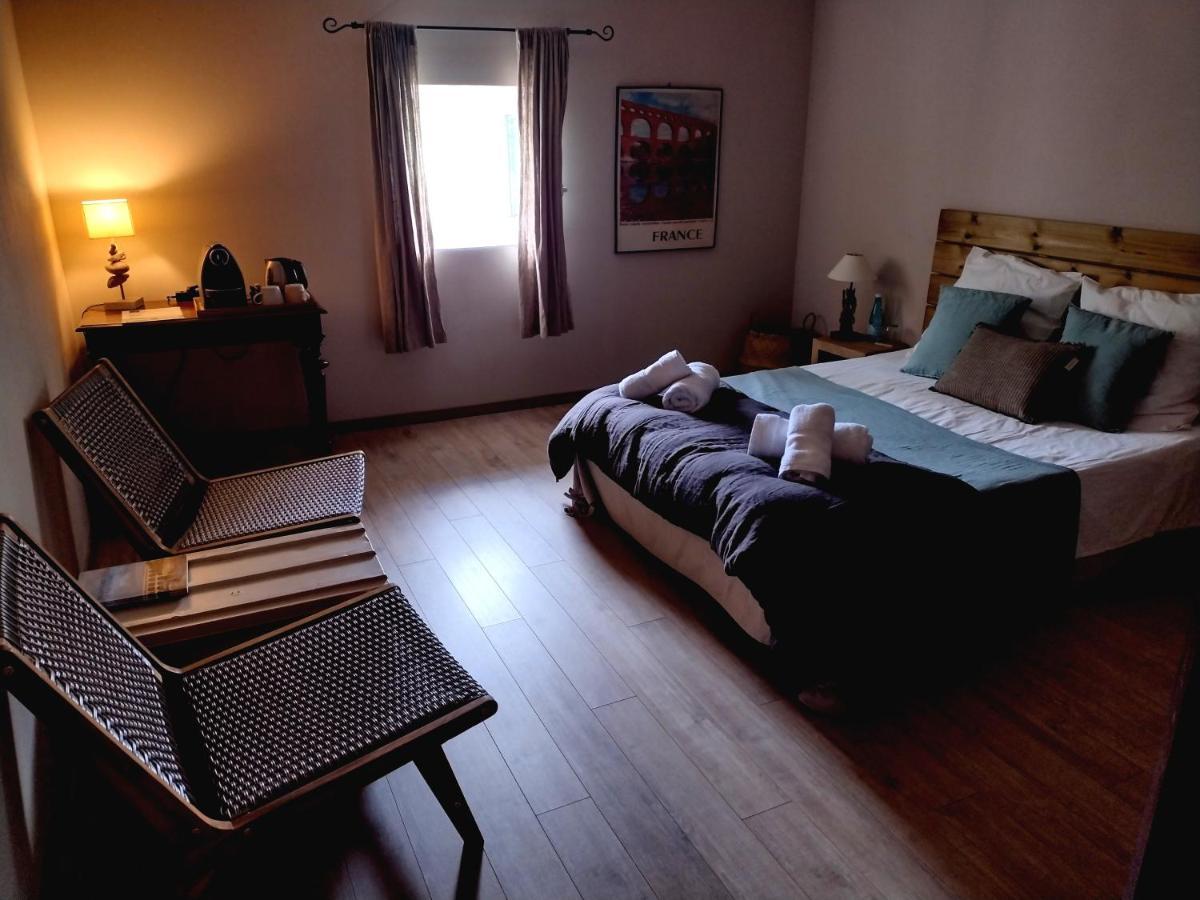 La Maison Des Autres, Piscine Chauffee, Chambres D'Hotes Proches Uzes, Nimes, Pont Du Gard Saint-Genies-de-Malgoires Экстерьер фото