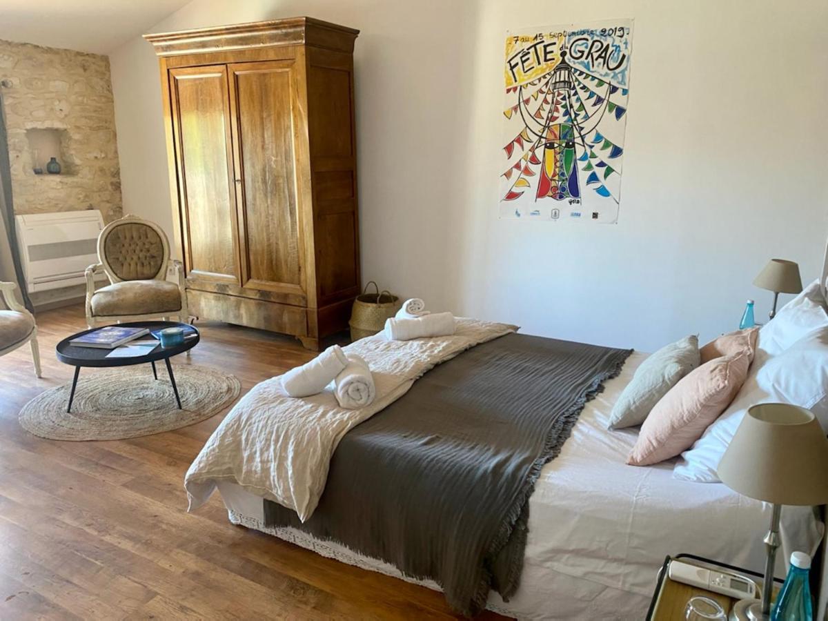 La Maison Des Autres, Piscine Chauffee, Chambres D'Hotes Proches Uzes, Nimes, Pont Du Gard Saint-Genies-de-Malgoires Экстерьер фото