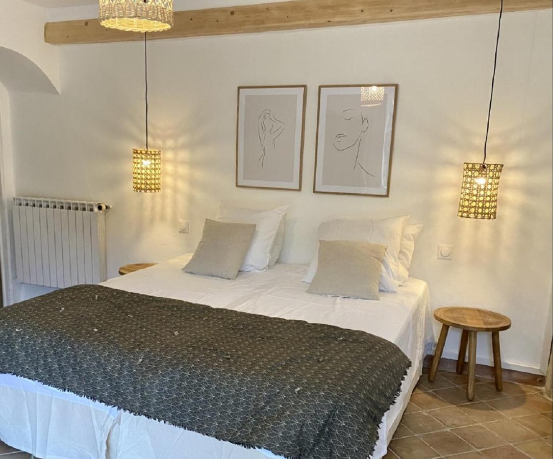 La Maison Des Autres, Piscine Chauffee, Chambres D'Hotes Proches Uzes, Nimes, Pont Du Gard Saint-Genies-de-Malgoires Экстерьер фото